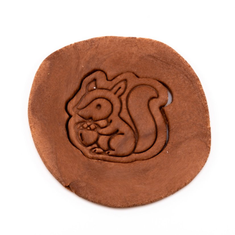 Veverka 2 | dvoudílné vykrajovátko