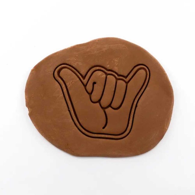 Gesto shaka - pozdrav | dvoudílné vykrajovátko