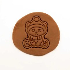 Méďa s čepicí | dvoudílné vykrajovátko